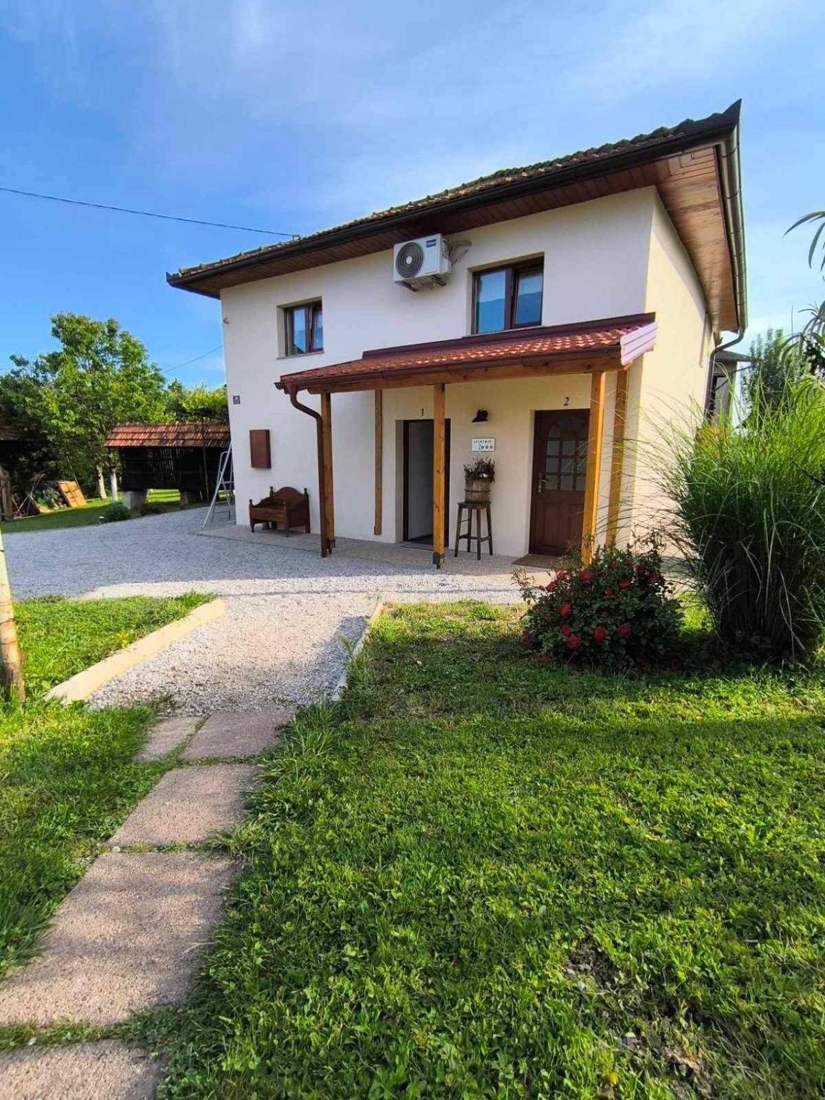 Begova Kuca-Velika Kladusa Bagian luar foto